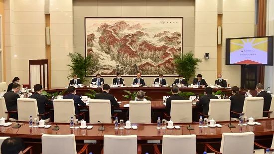 習近平首次提出：支持有條件的企業(yè)率先碳達峰！-